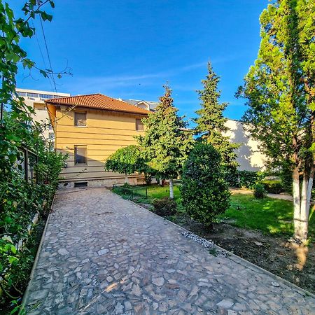 Casa Edwin Panzió Konstanca Kültér fotó