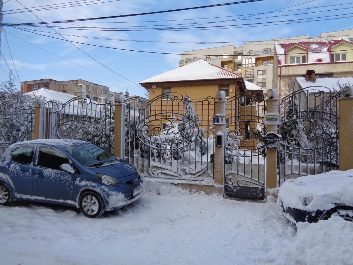 Casa Edwin Panzió Konstanca Kültér fotó