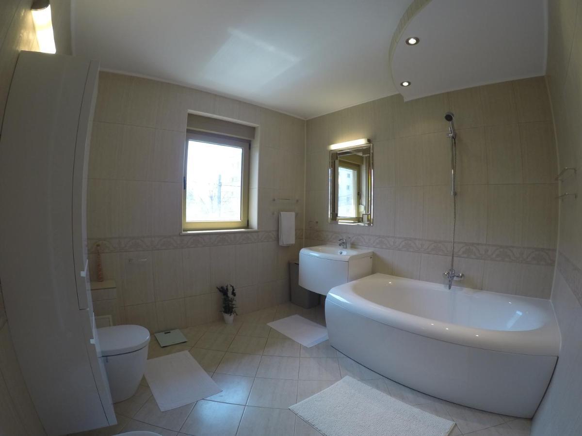 Casa Edwin Panzió Konstanca Kültér fotó