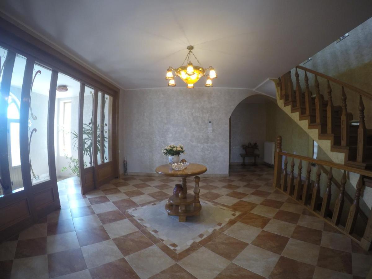 Casa Edwin Panzió Konstanca Kültér fotó