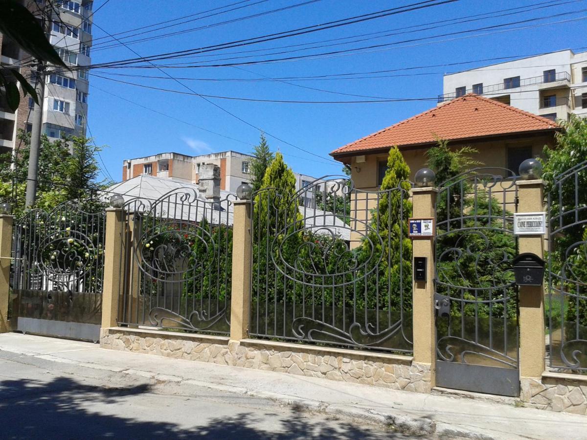 Casa Edwin Panzió Konstanca Kültér fotó