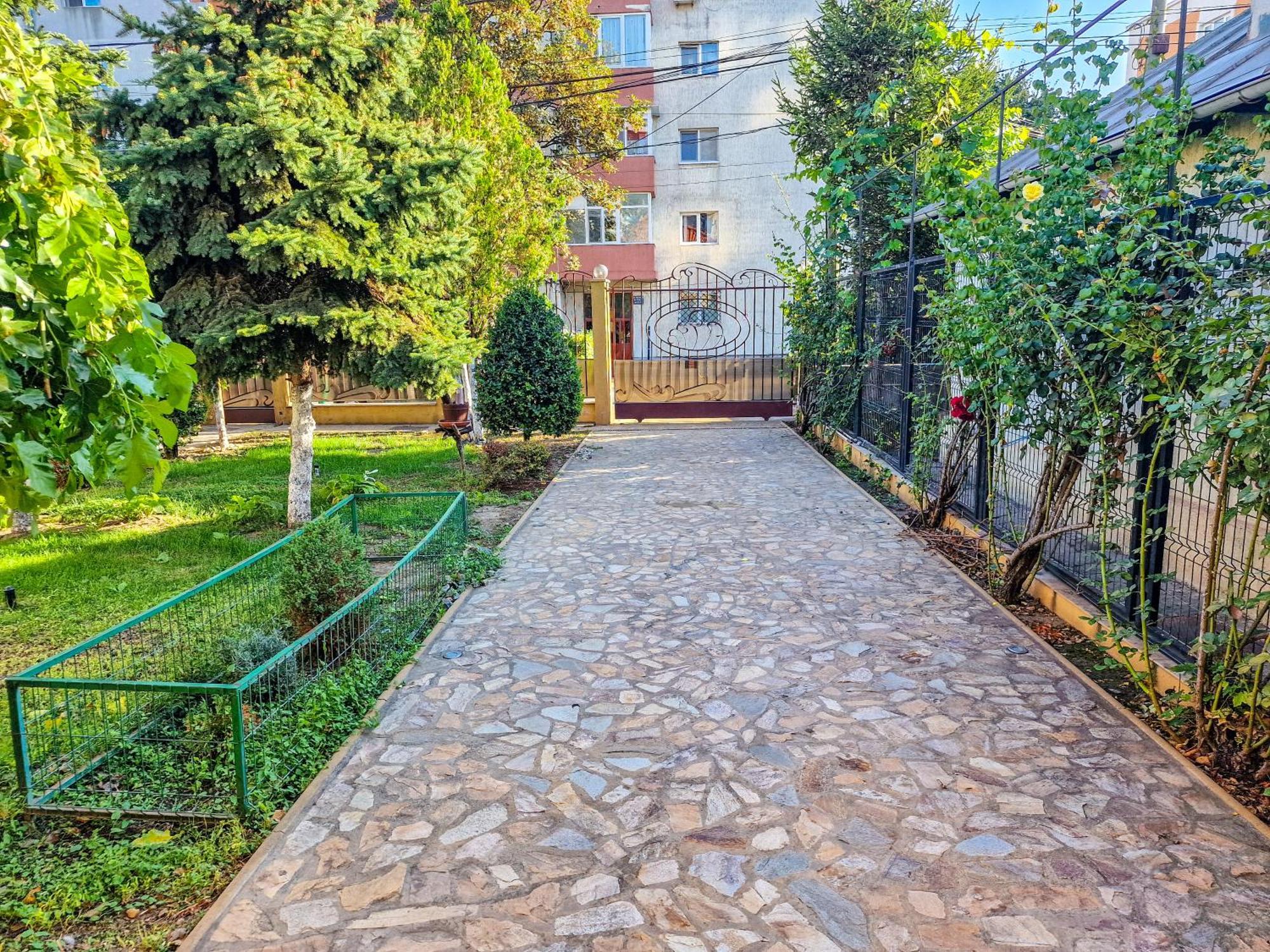 Casa Edwin Panzió Konstanca Kültér fotó